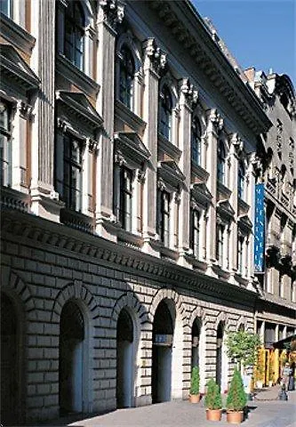 Millennium Court, - Marriott Executive