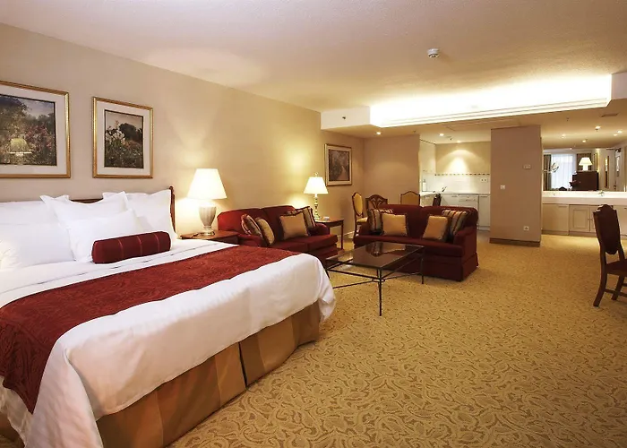 Millennium Court, - Marriott Executive 4* בודפשט