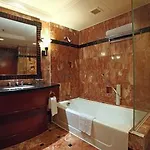 Szálloda Millennium Court, - Marriott Executive Budapest