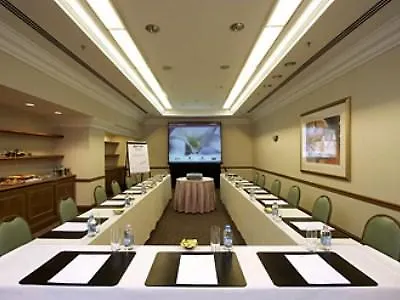 酒店 布达佩斯千禧万豪行政公寓 4*