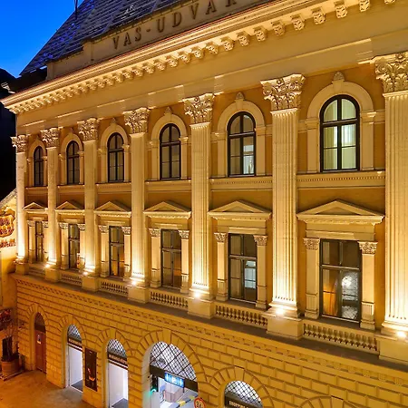 Millennium Court, - Marriott Executive 4* Boedapest