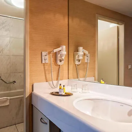 Millennium Court, - Marriott Executive Boedapest