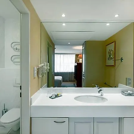 Millennium Court, - Marriott Executive Hotel