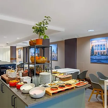 Millennium Court, - Marriott Executive