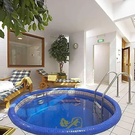 Millennium Court, - Marriott Executive 4* Budapest