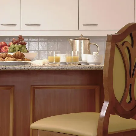 Millennium Court, - Marriott Executive 4* Budapeşte