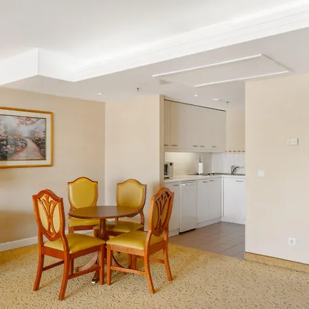 Millennium Court, - Marriott Executive Otel Budapeşte
