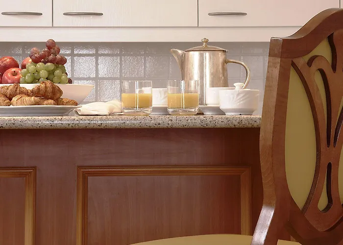 Hotel Millennium Court, - Marriott Executive