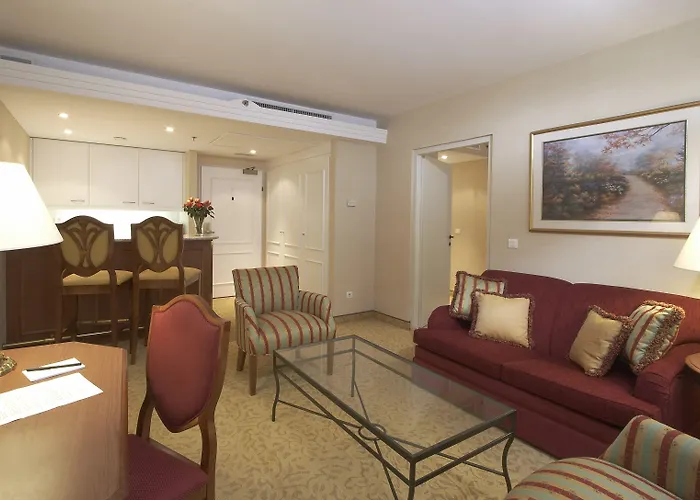 Millennium Court, - Marriott Executive