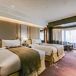Hotel Millennium Court, - Marriott Executive